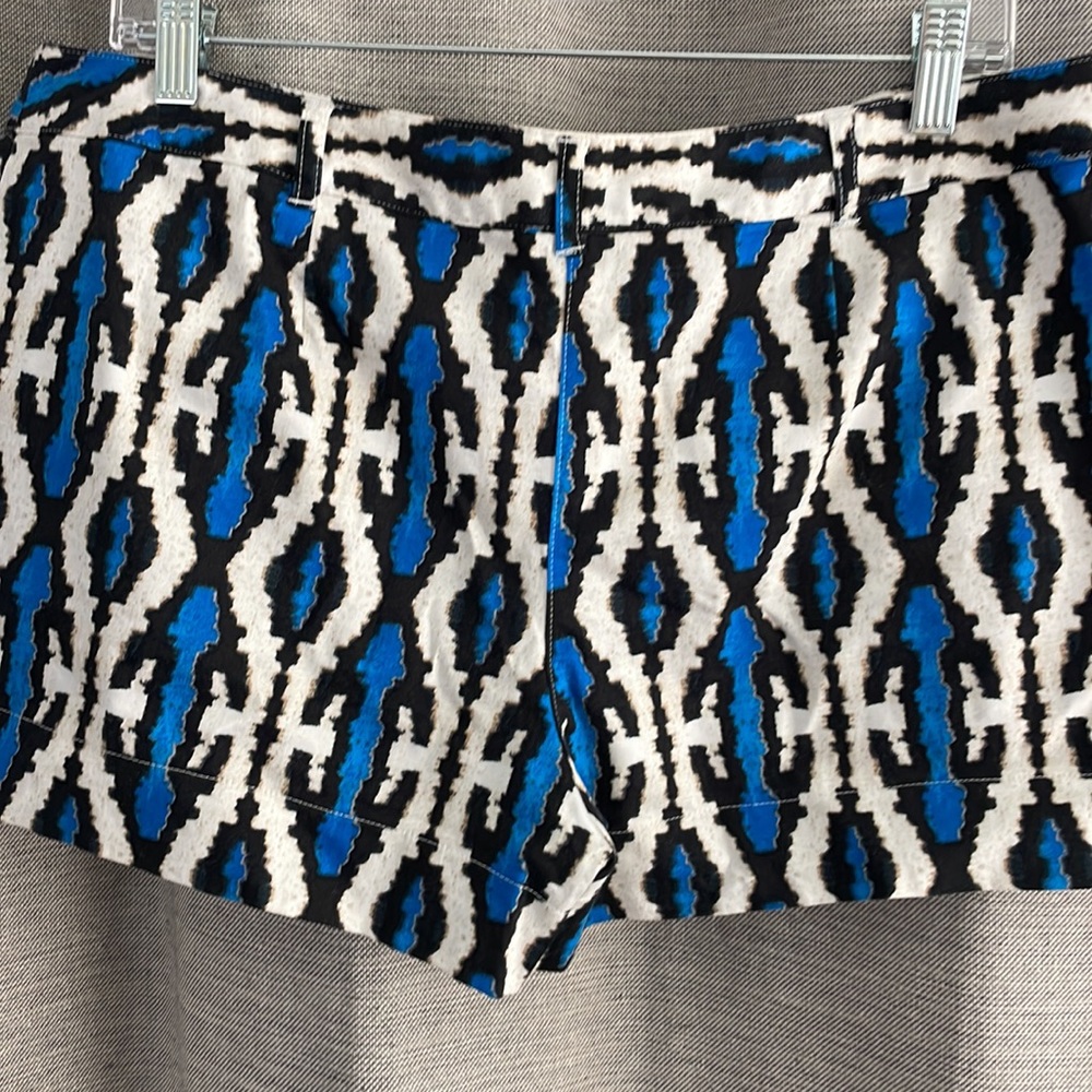 Patterned Shorts - image 4